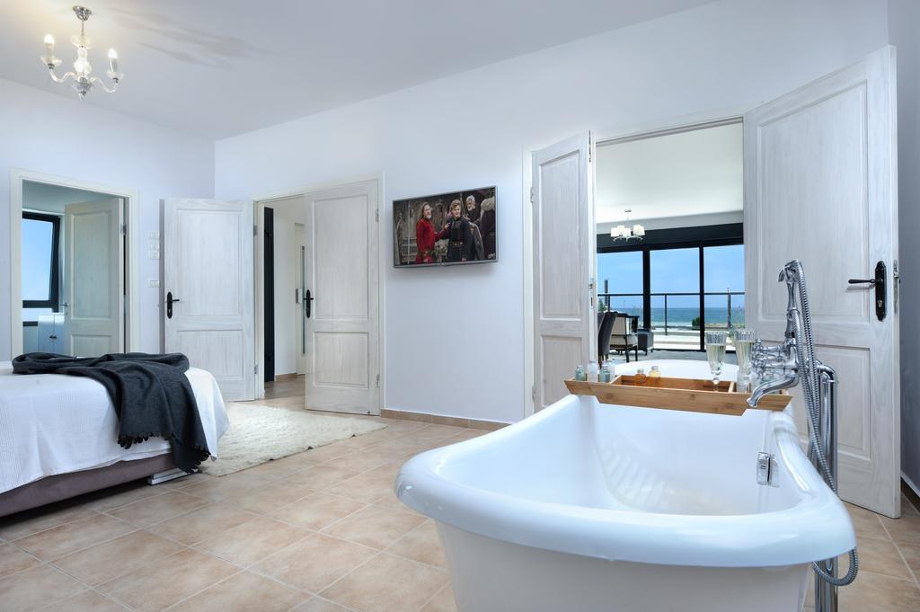 Yamim Suites On The Beach Shave Ziyyon Εξωτερικό φωτογραφία